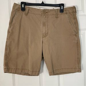 Old Navy Tan Shorts 33